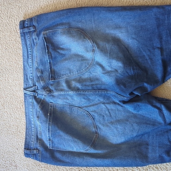 Lane Bryant  Distressed High Rise Skinny Curvy Fit Flex Magic Waistband Size 28 - Picture 7 of 9